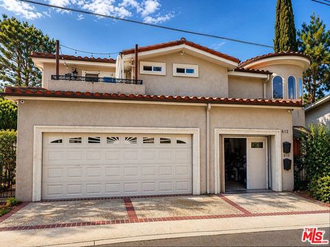 Photo of 610 Montecito Drive, Los Angeles, CA 90031 (MLS # 26745415)
