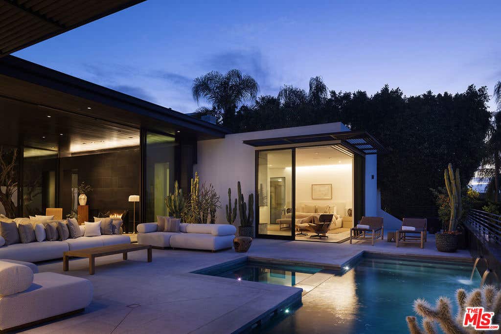 Photo of 1450 Blue Jay Way, Los Angeles, CA 90069 (MLS # 26830377)