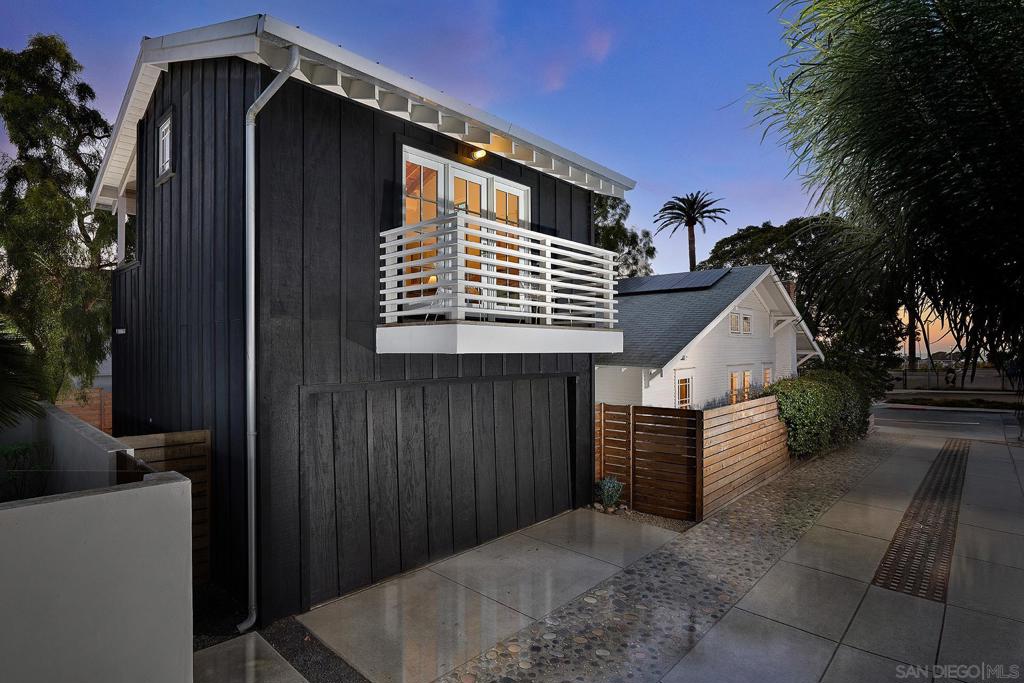 Cardiff By The Sea - Residential