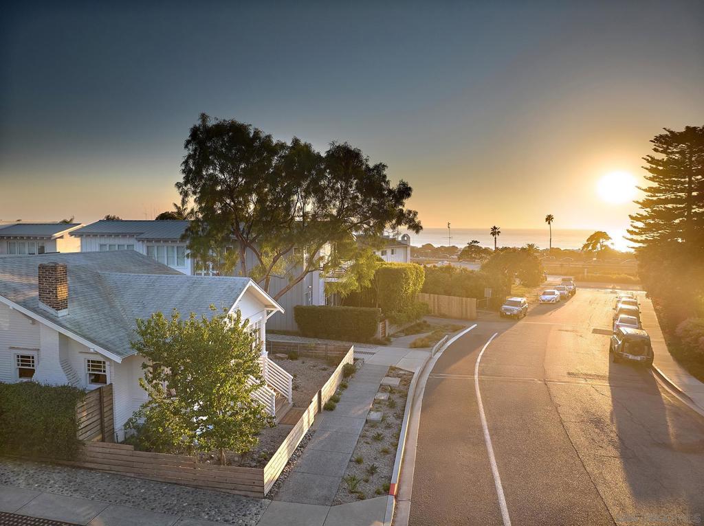 Cardiff By The Sea - Residential