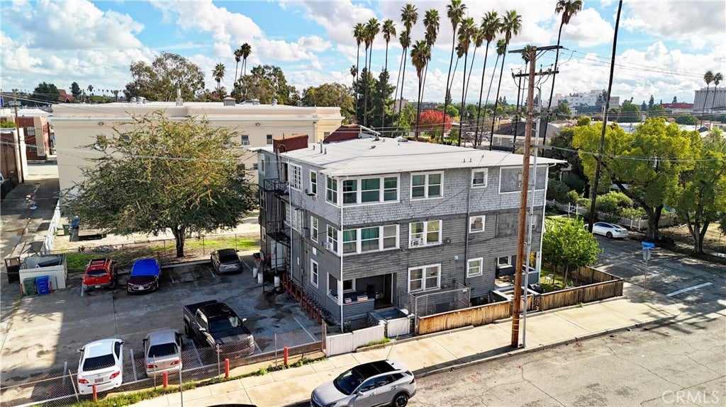 285 W Center Street