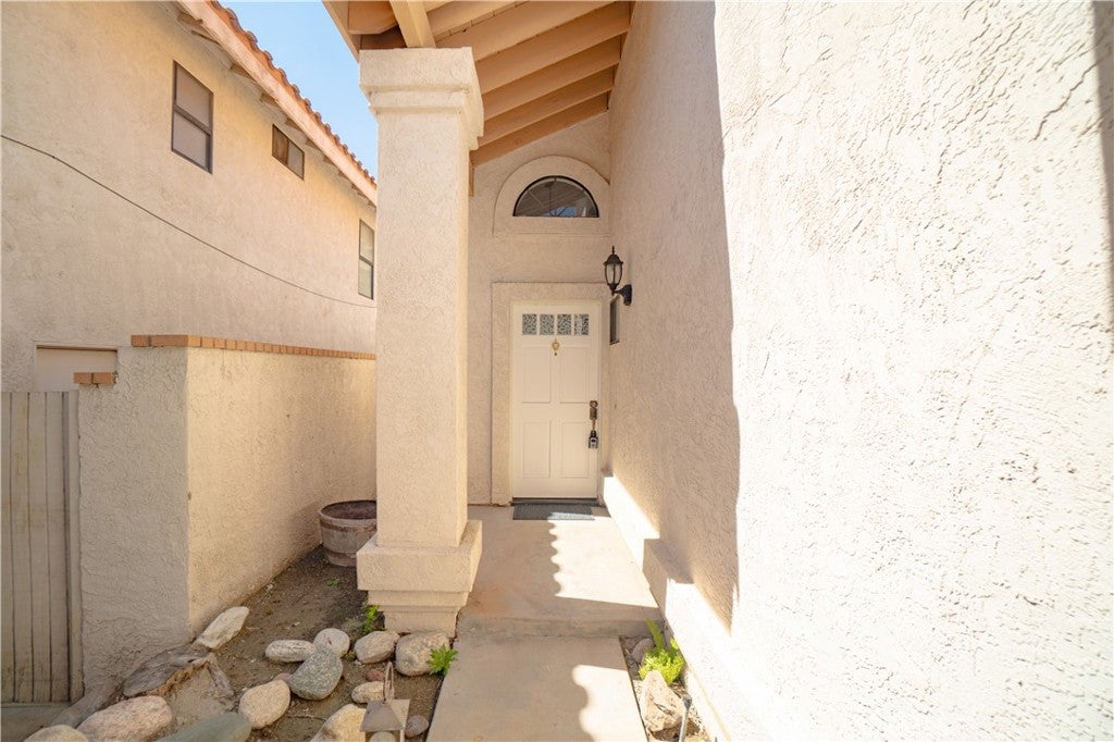29105 Marilyn Drive