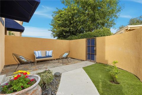 25671 Le Parc 59 Lake Forest CA 92630