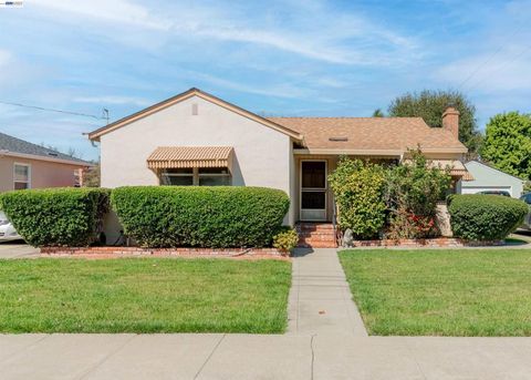 Photo of 308 308 Elsie Ave Ave, San Leandro, CA 94577 (MLS # 41126139)