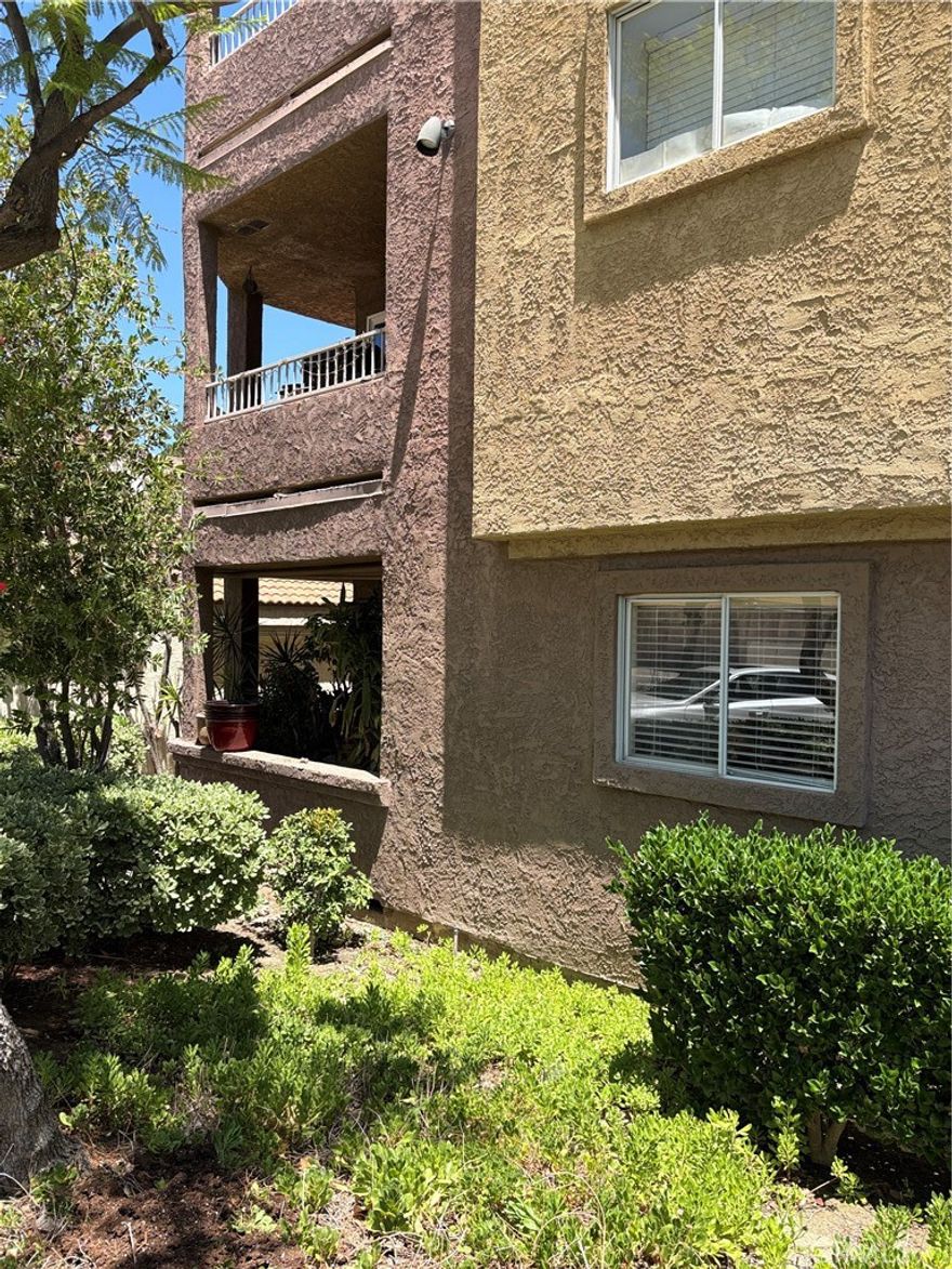 Move-in ready condo in the desirable Sage Canyon! Nice and quiet community offers resort-style amenities and convenience,  First-Level End/ corner unit, Livingroom with elegant Mahogany Hard-Wood floors, fresh paint and Kitchen w. Corian countertops, includes Appliances: SS stove/ Micro. DW, and Fridge! Plus a private patio w. a storage closet, plus in-unit laundry, a spacious walk-in closet, and assigned/ covered parking spot. Community has a Pool, two spas, a gym, BBQ/ picnic areas, basketball and volleyball courts, and clubhouse, perfect for entertaining or reserving for large parties. Situated near shopping Ctr., just minutes from OC/ RIVERSIDE (off the 91fwy.), public schools, ideal for single/ couple, rental or anyone looking for central location with easy access to commuting, dining, and hiking trails. (Also HOA covers water, sewer and trash)

Must see! Great opportunity to own a quiet, move-in ready starter/ rental home that's in a highly desirable area.