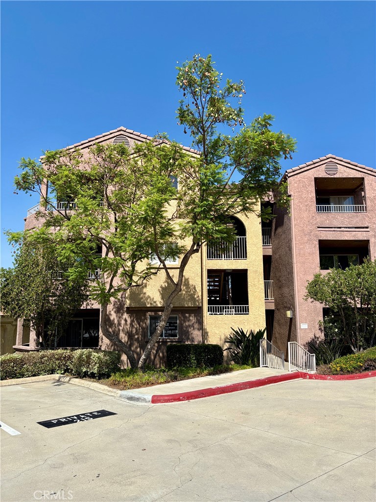2500 San Gabriel Way 107