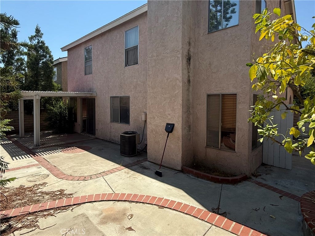 27544 Lovage Court