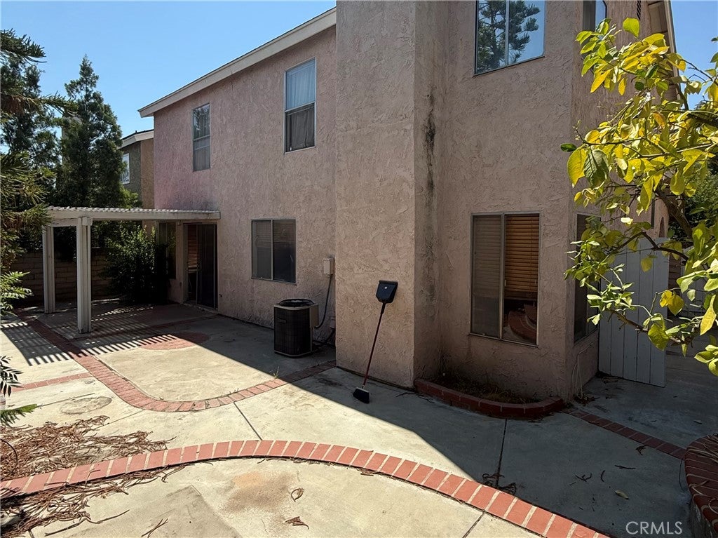 27544 Lovage Court
