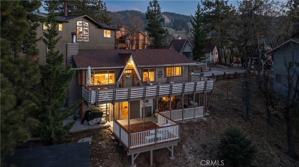 Photo of 43315 Shasta Road, Big Bear Lake, CA 92315 (MLS # IG26074806)