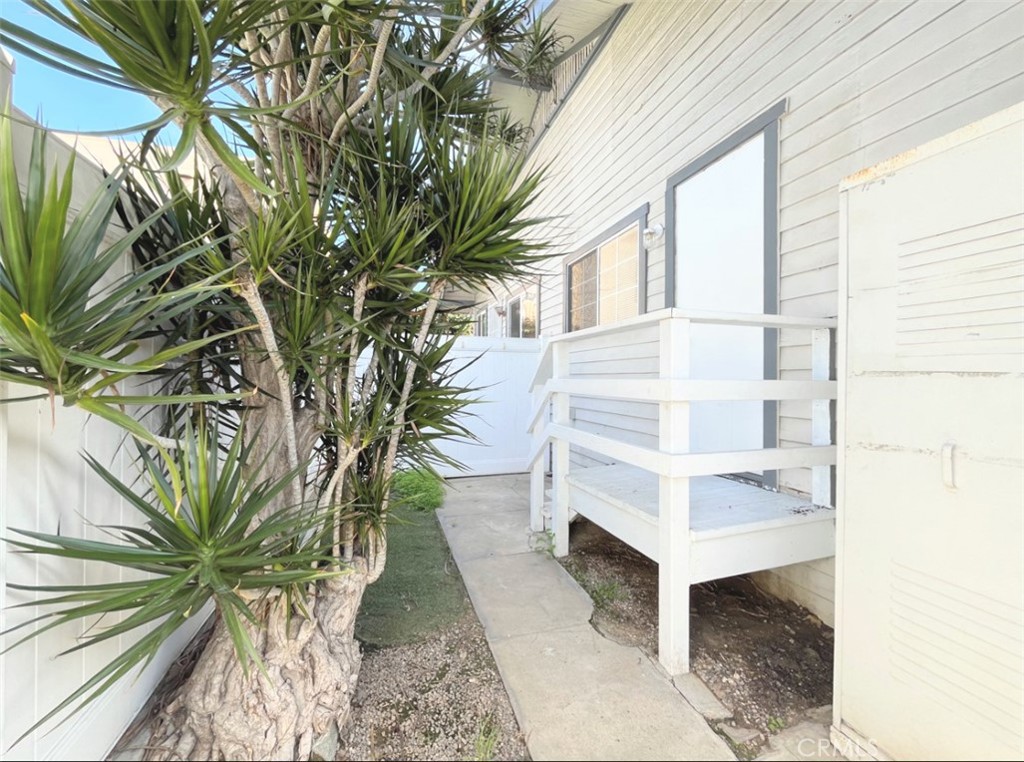 Alamitos Beach (AB) - Residential Income