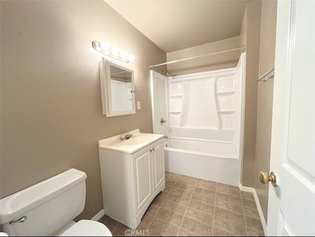 Alamitos Beach (AB) - Residential Income