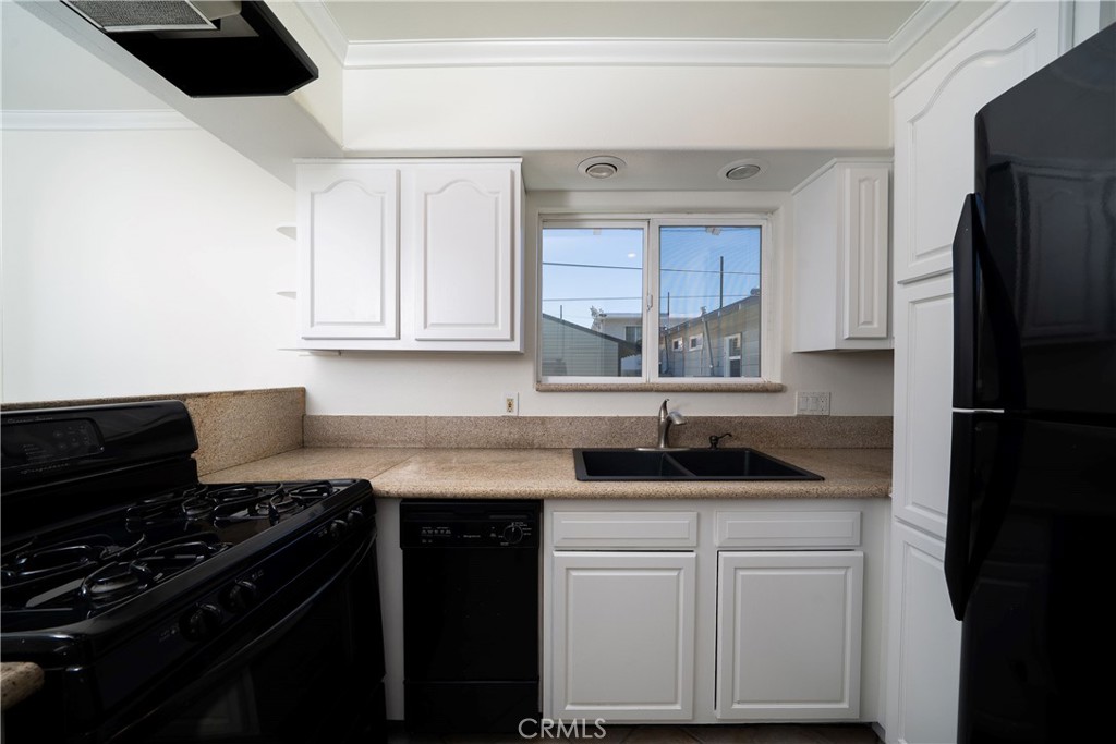 Alamitos Beach (AB) - Residential Income
