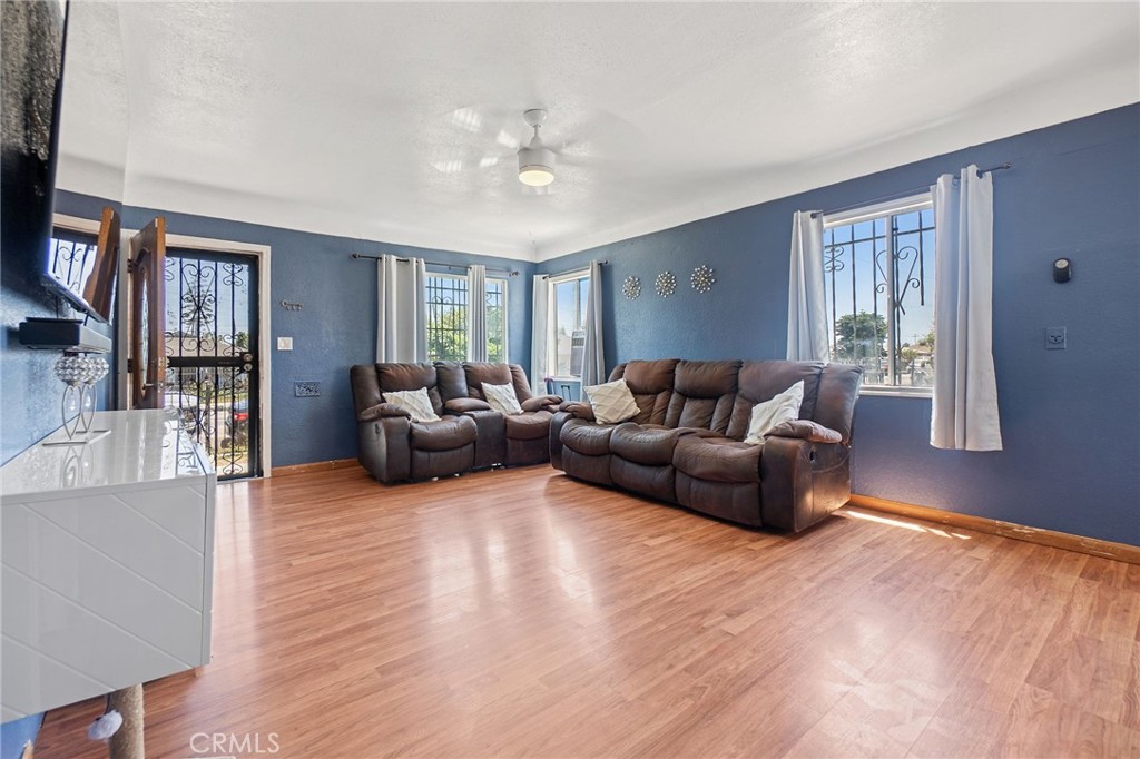 1445 W 155th Street