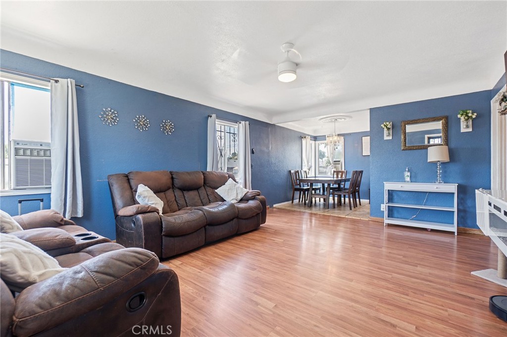 1445 W 155th Street
