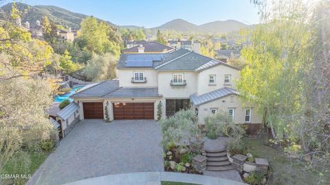 Photo of 483 Via Merla, Newbury Park, CA 91320 (MLS # 225003402) Photo of 483 Via Merla, Newbury Park, CA 91320 (MLS # 225003402)