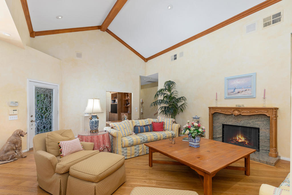 Mission Hills East - Residential