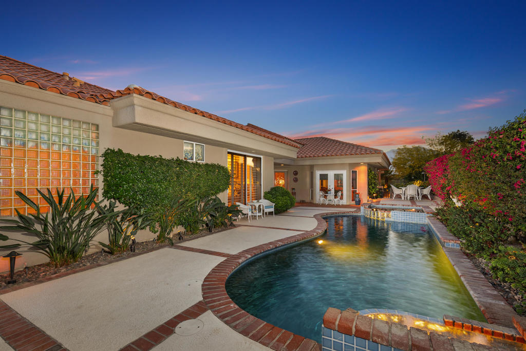 Mission Hills East - Residential