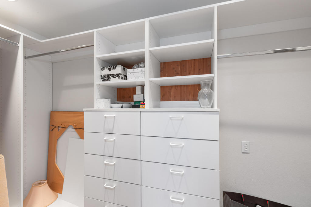 Mission Hills East - Residential