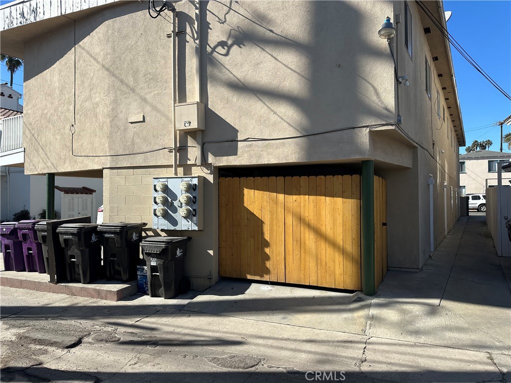 24 Roswell Avenue