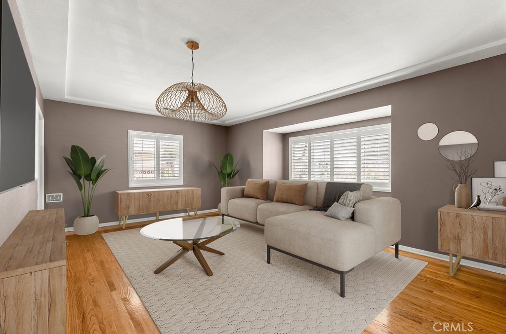 261 Twickenham Avenue