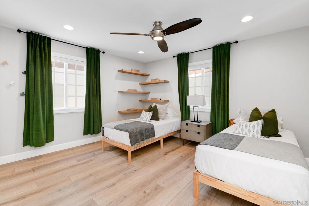 Encinitas - Residential Income