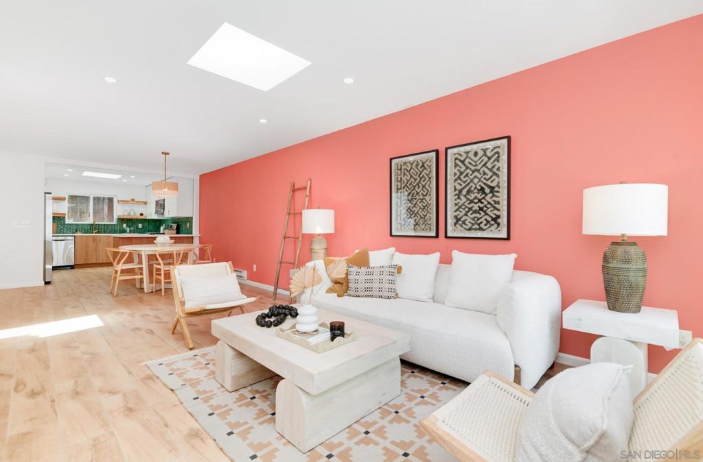 Encinitas - Residential Income