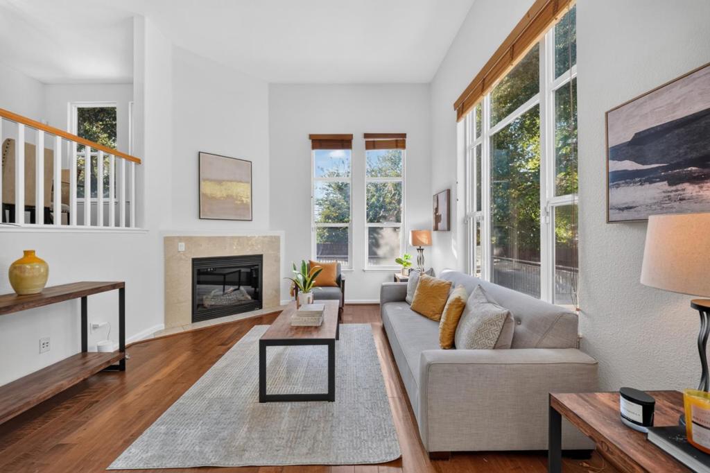 2747 Corde Terra Circle