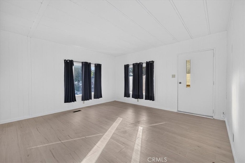 701 E Lassen Avenue 104