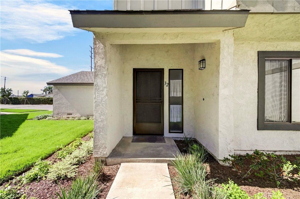1455 W Cerritos Avenue 32