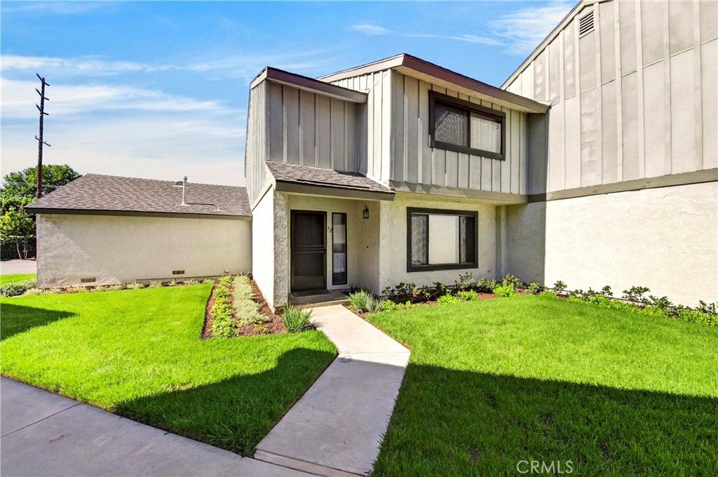 1455 W Cerritos Avenue 32