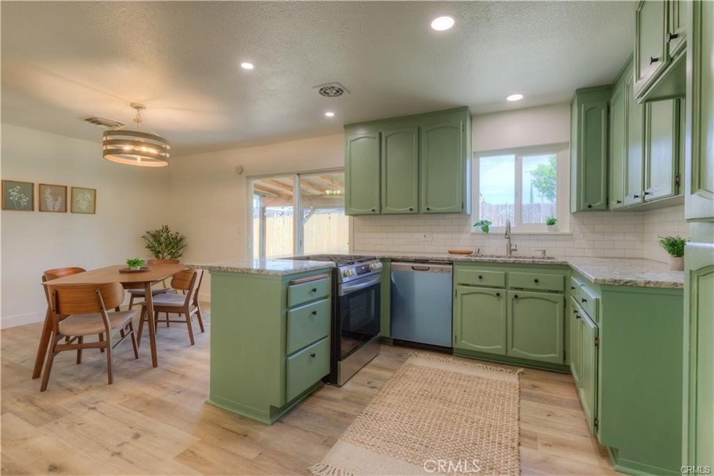 42 Rosita Way
