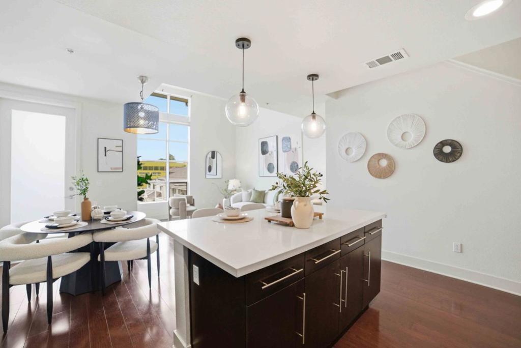 1 E Julian Street 316