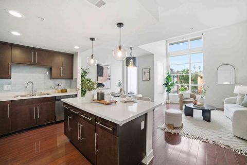 Photo of 1 E Julian Street #316, San Jose, CA 95112 (MLS # ML82044167)