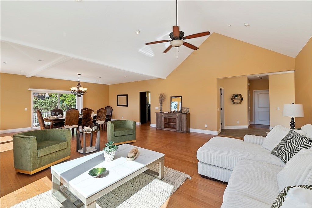 27732 North Bay