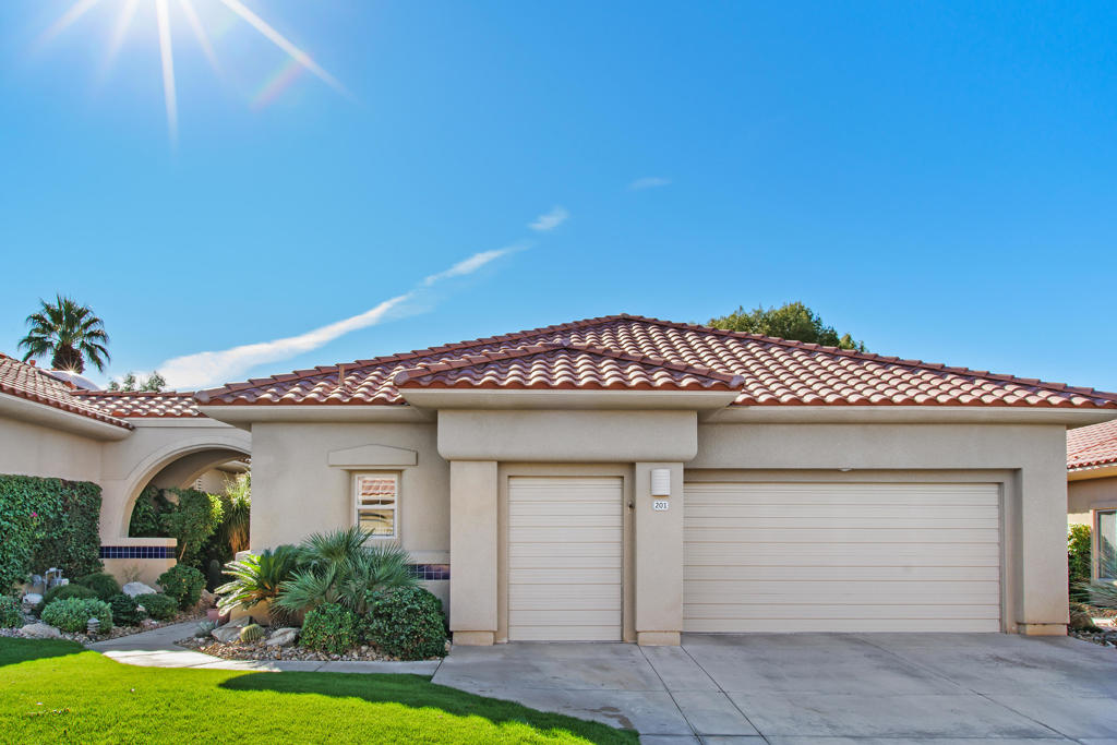 Rancho Mirage C.C. - Residential