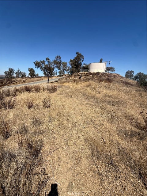 Photo of 0 Skyline, Lake Elsinore, CA 92530 (MLS # SW26212597)