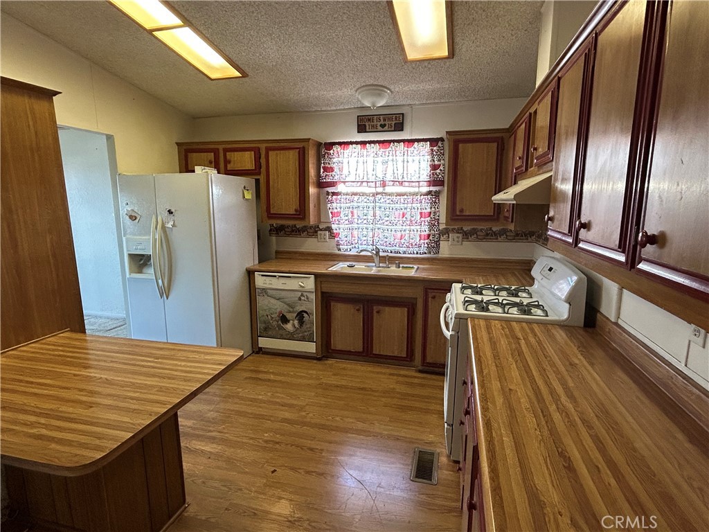 1540 Trenton Avenue E 29