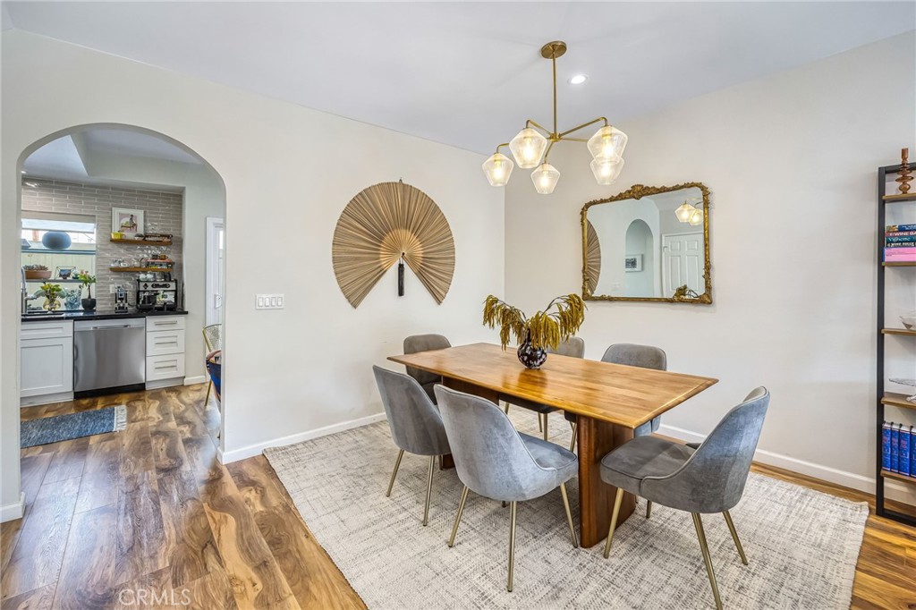 4374 Ventura Canyon 6