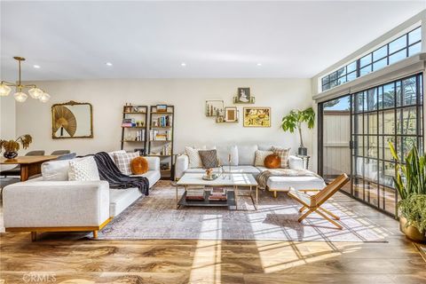 4374 Ventura Canyon 6 Sherman Oaks CA 91423