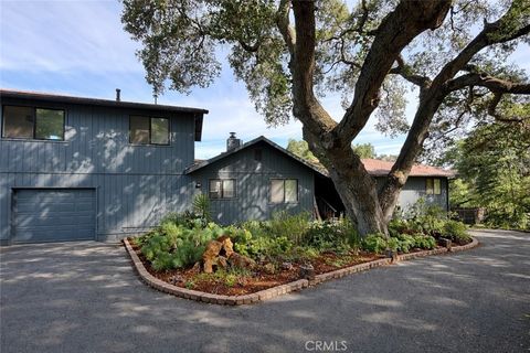 Photo of 3175 Arena Rd, Atascadero, CA 93422 (MLS # NS26066326)