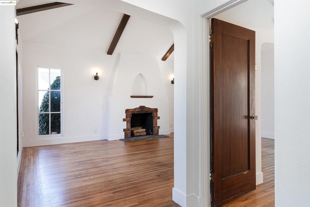 ARROYO PARK - Residential