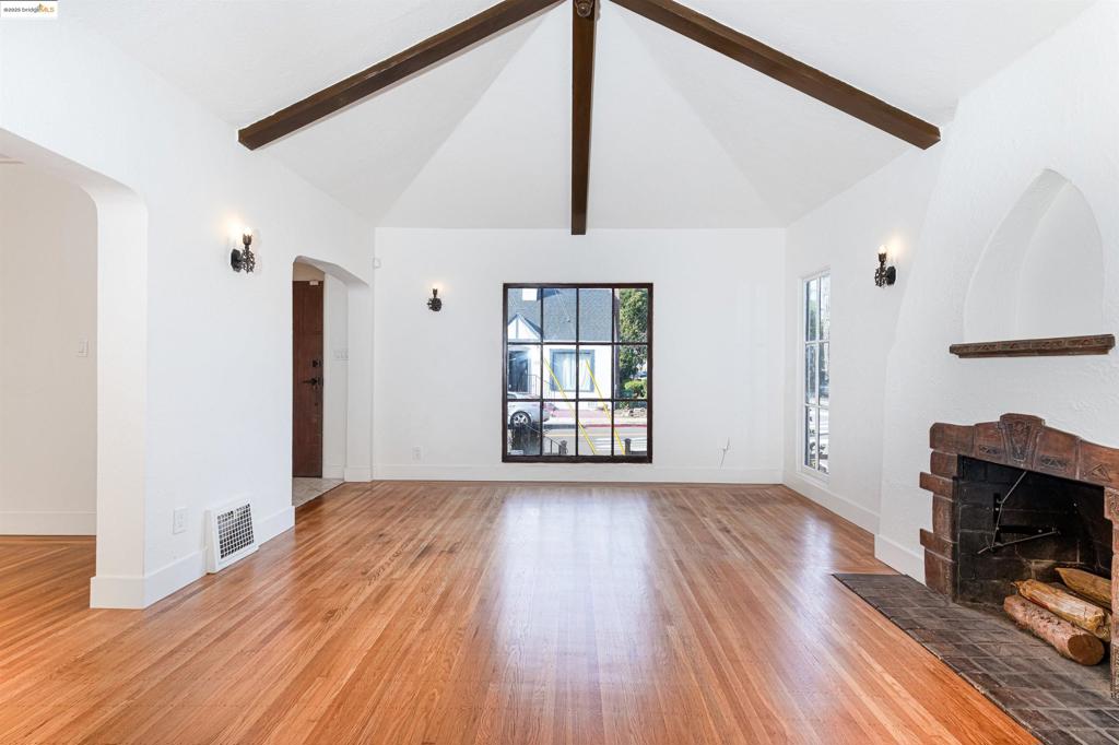 ARROYO PARK - Residential