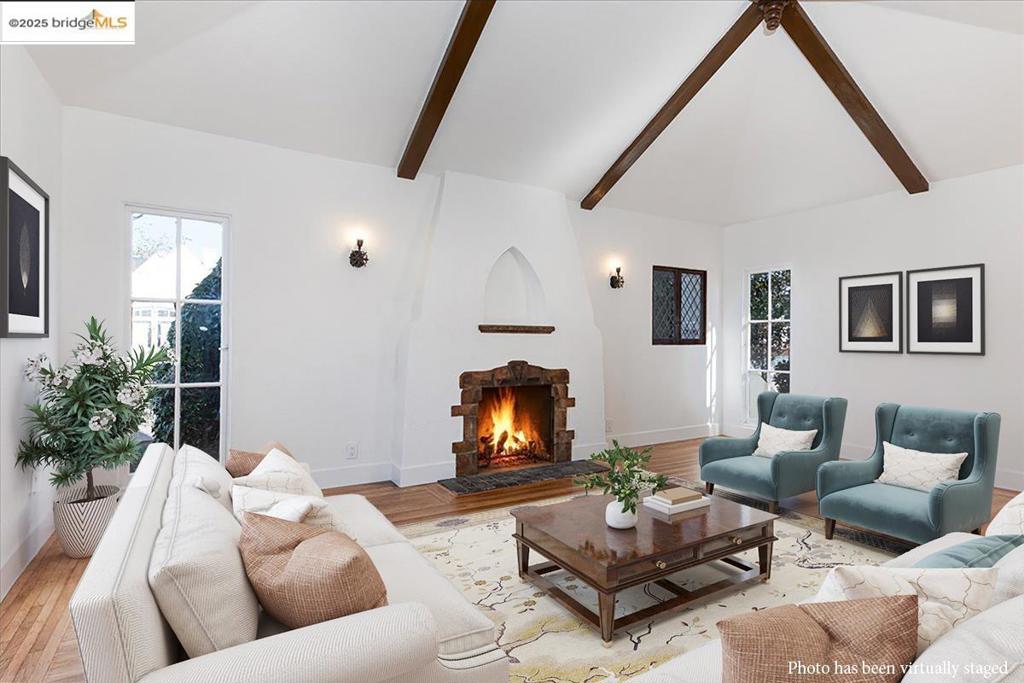 ARROYO PARK - Residential