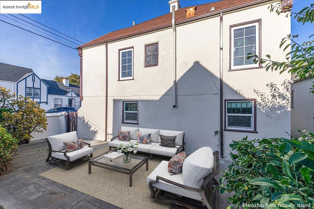 ARROYO PARK - Residential