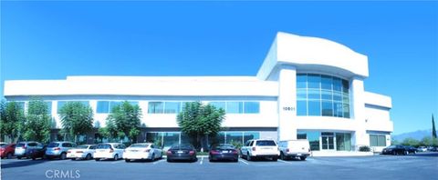 Photo of 10501 Valley Boulevard #1818, El Monte, CA 91731 (MLS # TR25150466) Photo of 10501 Valley Boulevard #1818, El Monte, CA 91731 (MLS # TR25150466)