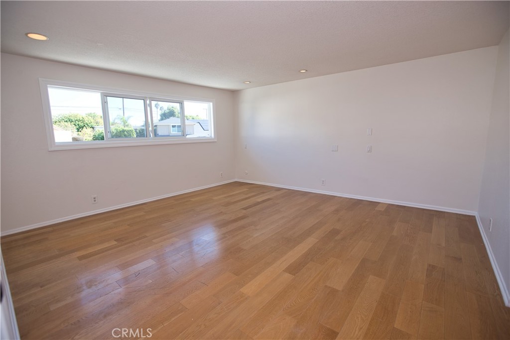 Huntington Crest (Newer) (HCRN) - Residential