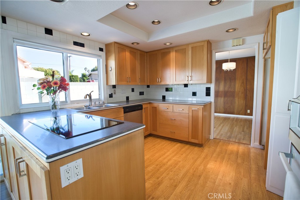 Huntington Crest (Newer) (HCRN) - Residential