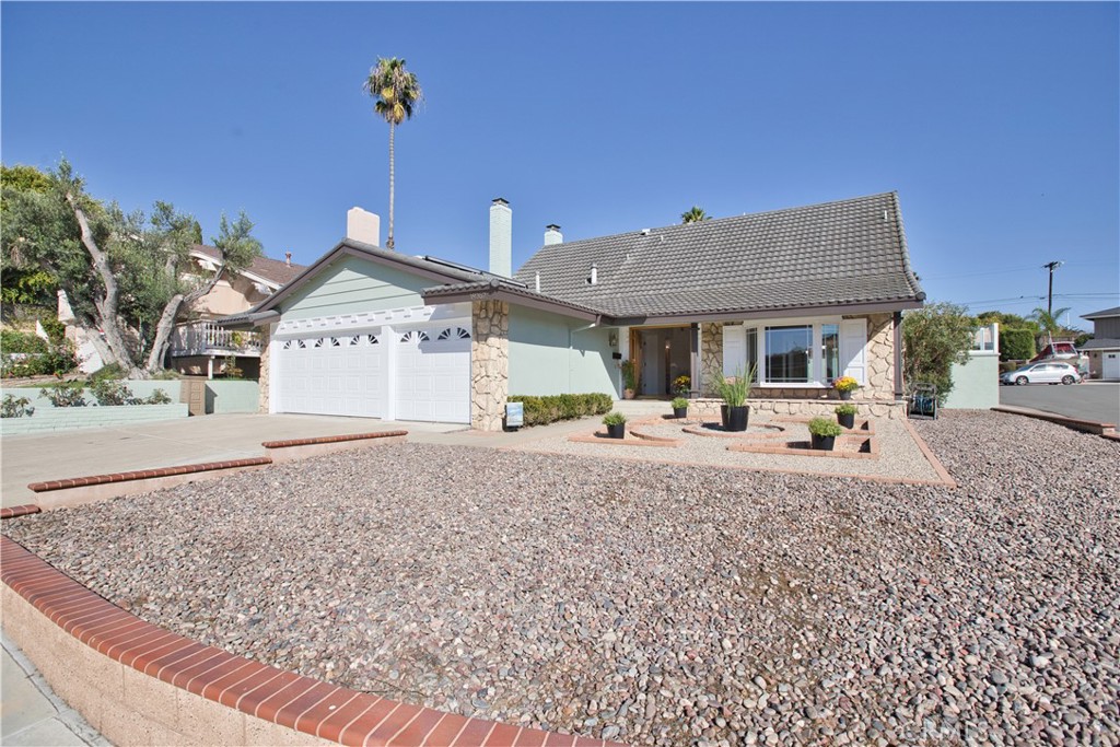 19362 WEYMOUTH Lane