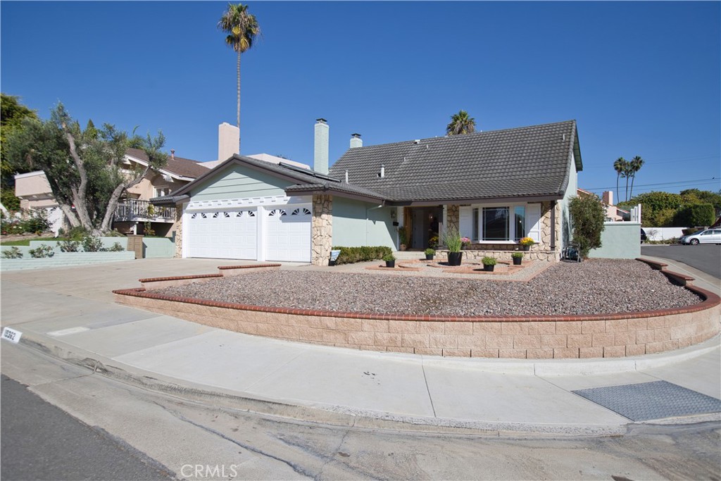 19362 WEYMOUTH Lane