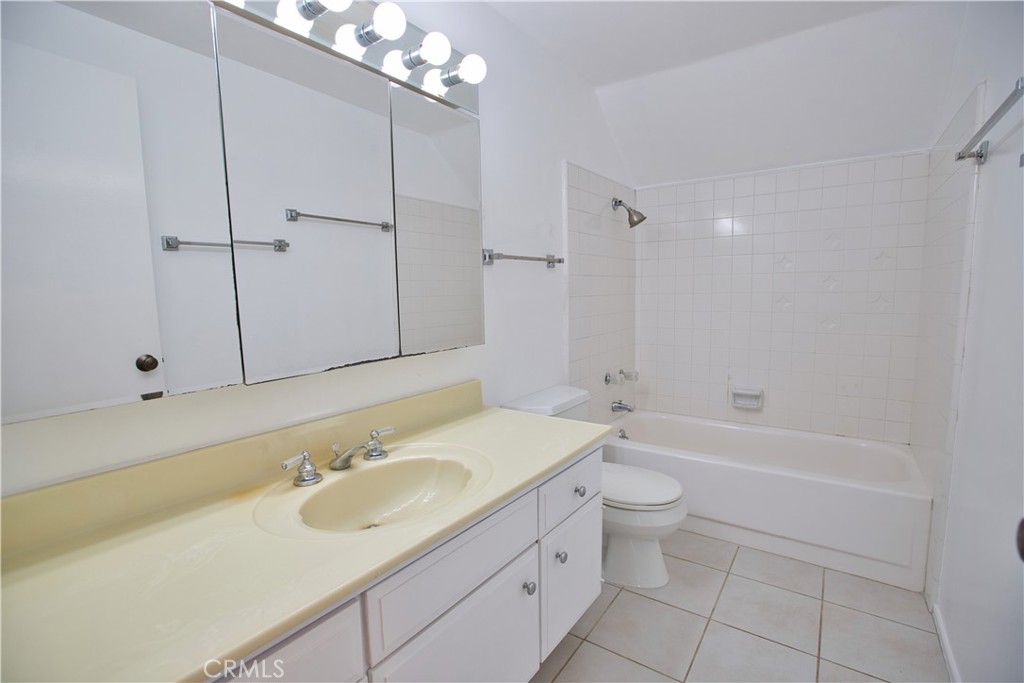 Huntington Crest (Newer) (HCRN) - Residential